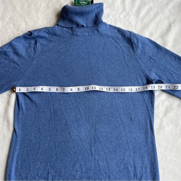 L.L. Bean Blue Turtleneck Sweater - Picture 3 of 5